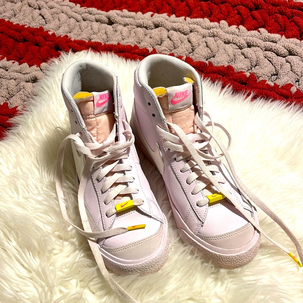 Nike Blazers Mid
